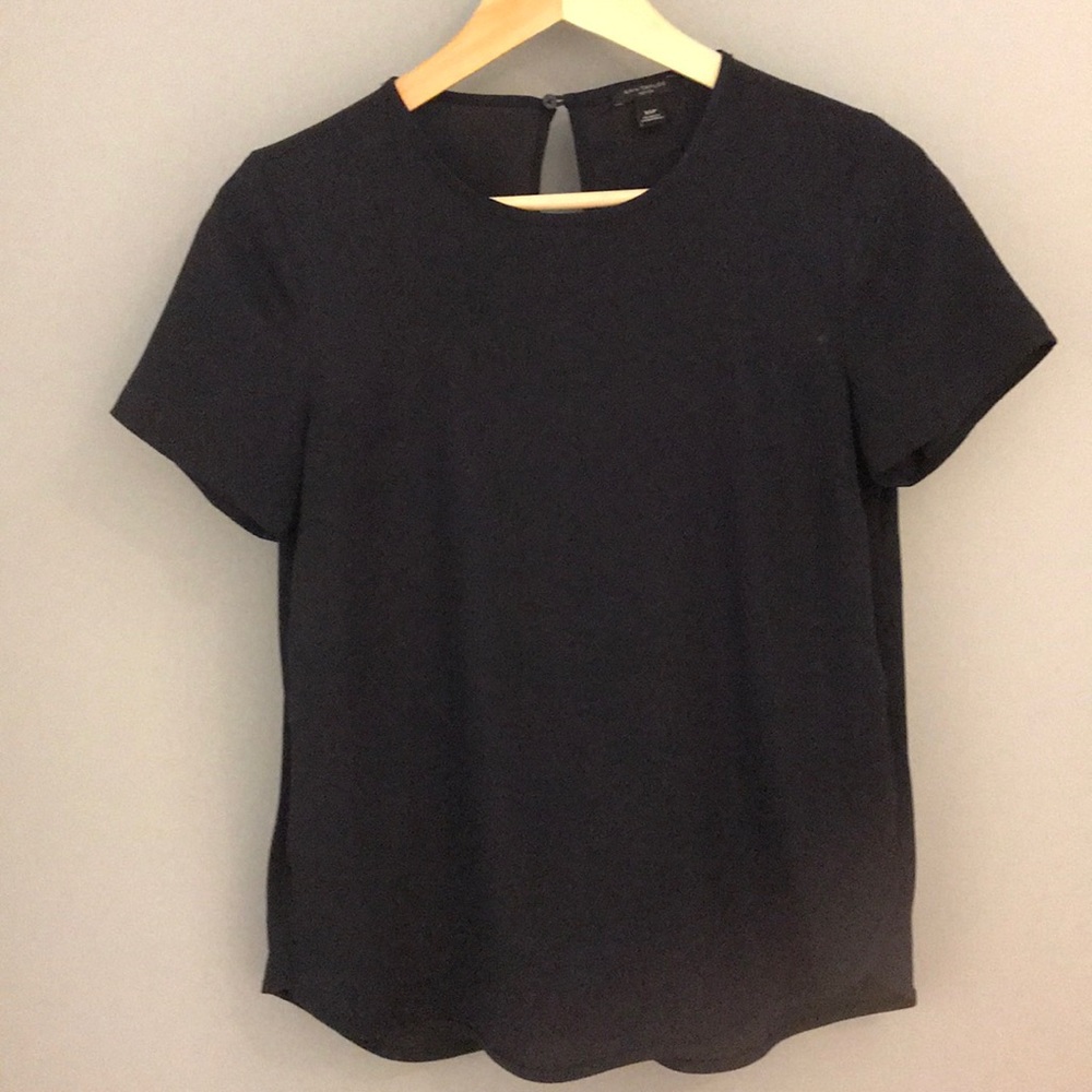 Ann Taylor Shirt Sleeved Crew Neck Relaxed Blouse